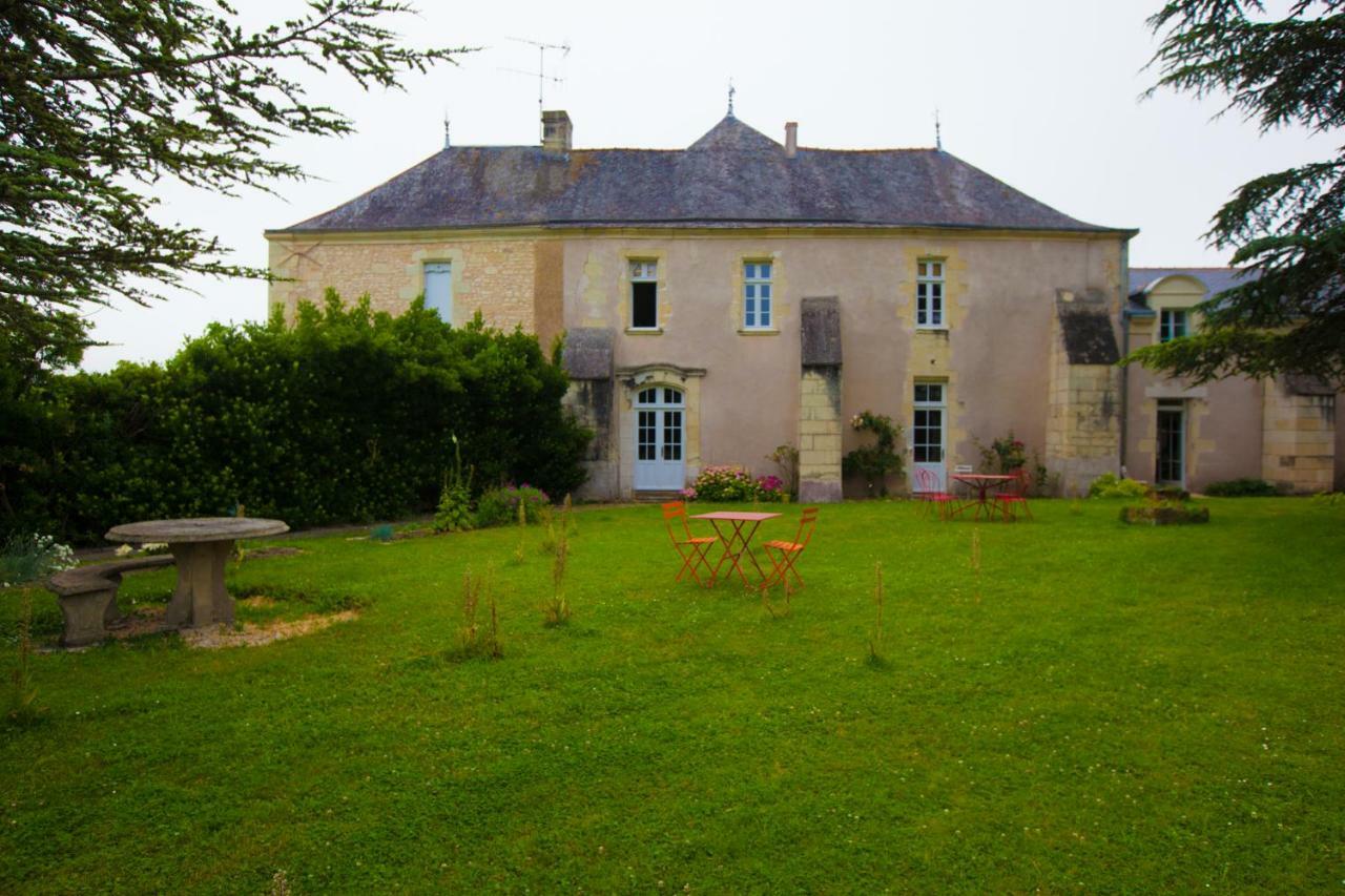 Hotel Manoir D'Orbe Montreuil-Bellay Exterior foto